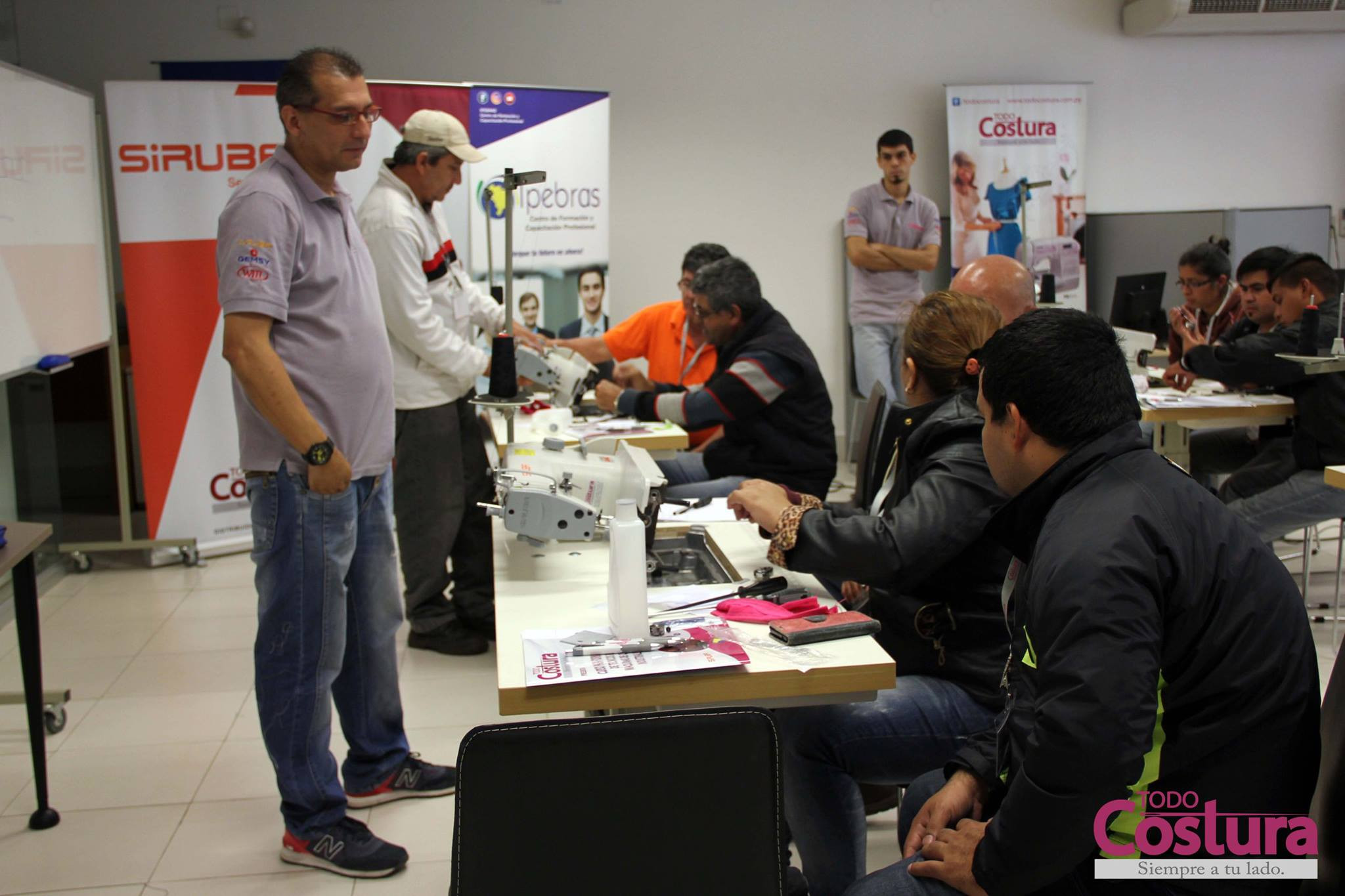 Curso de Formación para Técnicos en Máquinas de Coser Industriales.