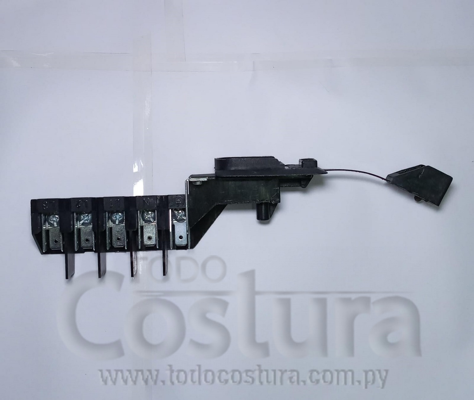 SUJETA CABLE CON BORNERA PARA AUTOMATICO STIROLUX