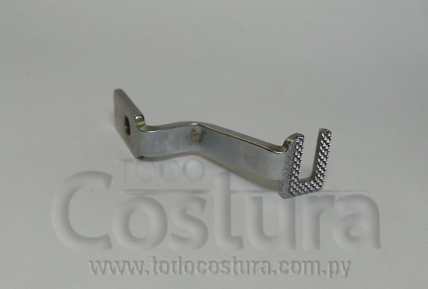 PRENSATELA EXTRA PESADO (27,5 X 5,2MM - IZQUIERDA) ATRACADORA JUKI LK-1850
