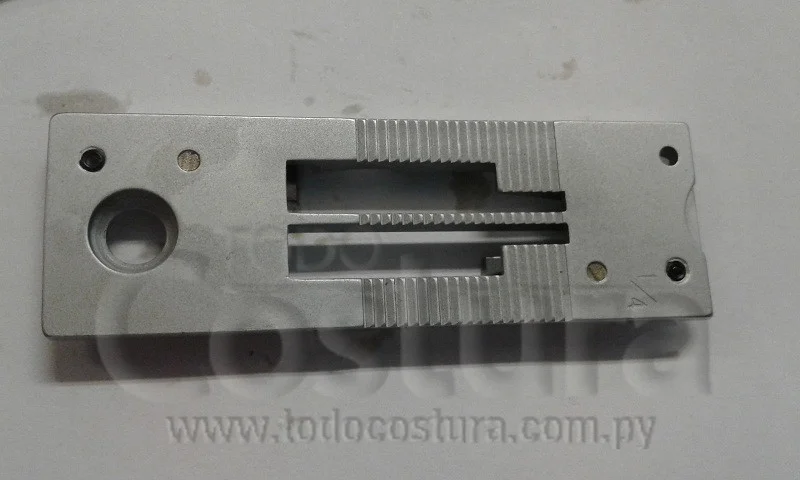 CHAPA DIENTE (1/4 - LIVIANO) DOBLE AGUJA ELECT. SIRUBA T828-42-064ML/C