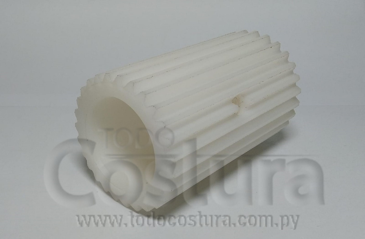 PULLER SUPERIOR LARGO PLASTICO (DENTADO ; 22 DIENTES) ENGOMADORA SIRUBA VC008-06 / VC008-12