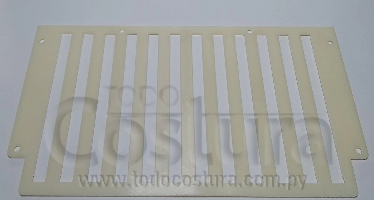 BASE INTERNA DE PLASTICO DEL CABEZAL BORDADORA RICOMA CHT