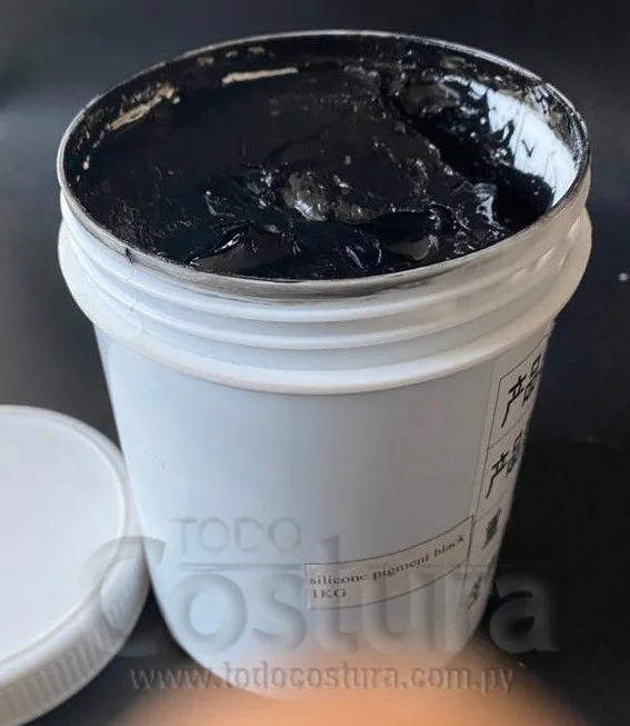 TINTA (PIGMENTO - NEGRO) SILICONA (1 KG) SERIGRAFIA