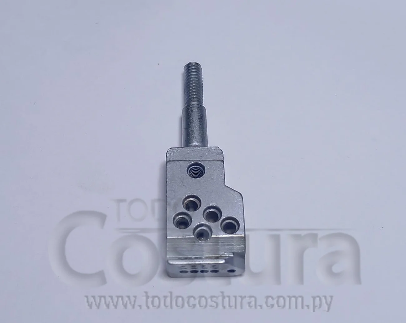 COLLAR DE AGUJA (4.8MM) FLATSEAMER SIRUBA D007R-448