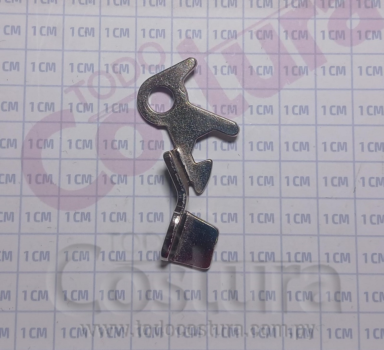 BOTON (PUSH) DE TAPA LATERAL OVERLOCK SIRUBA 700K