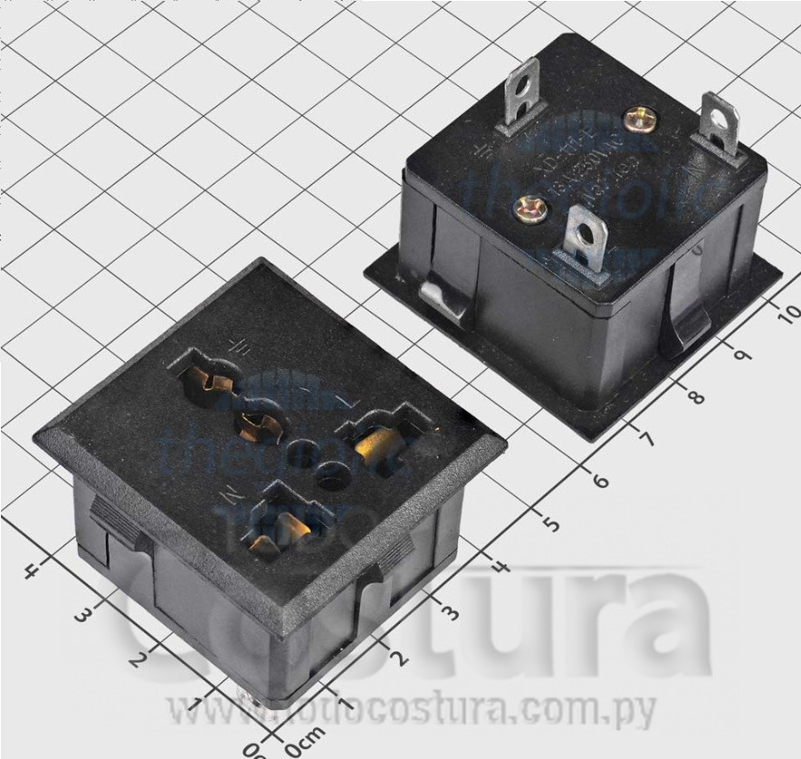 ENCHUFE HEMBRA DE CONEXION DE CHILLER/BOMBA LASER 3020/6040/6090/1390