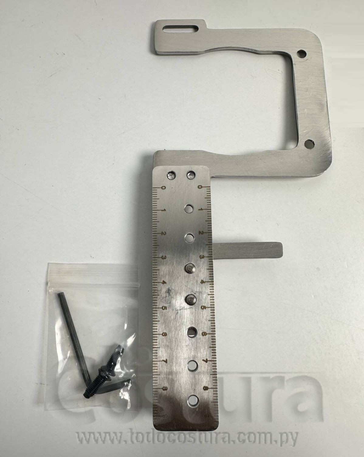 GUIA REGLA MEDIDOR DE BOTON P/ BOTNERA JUKI MB-373