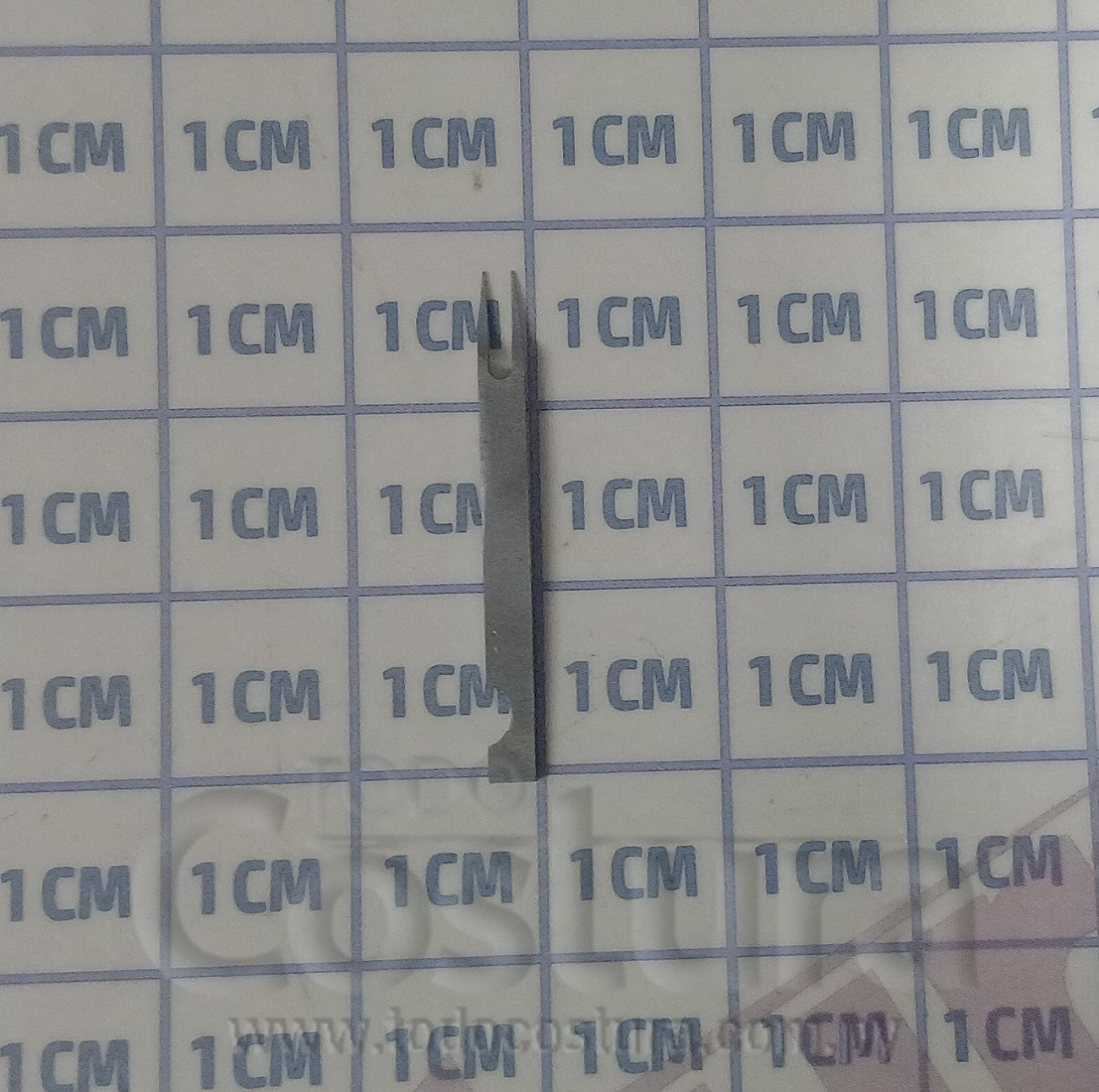 UÑETA (B) DE CHAPA DIENTE PICUETA SIRUBA Z008