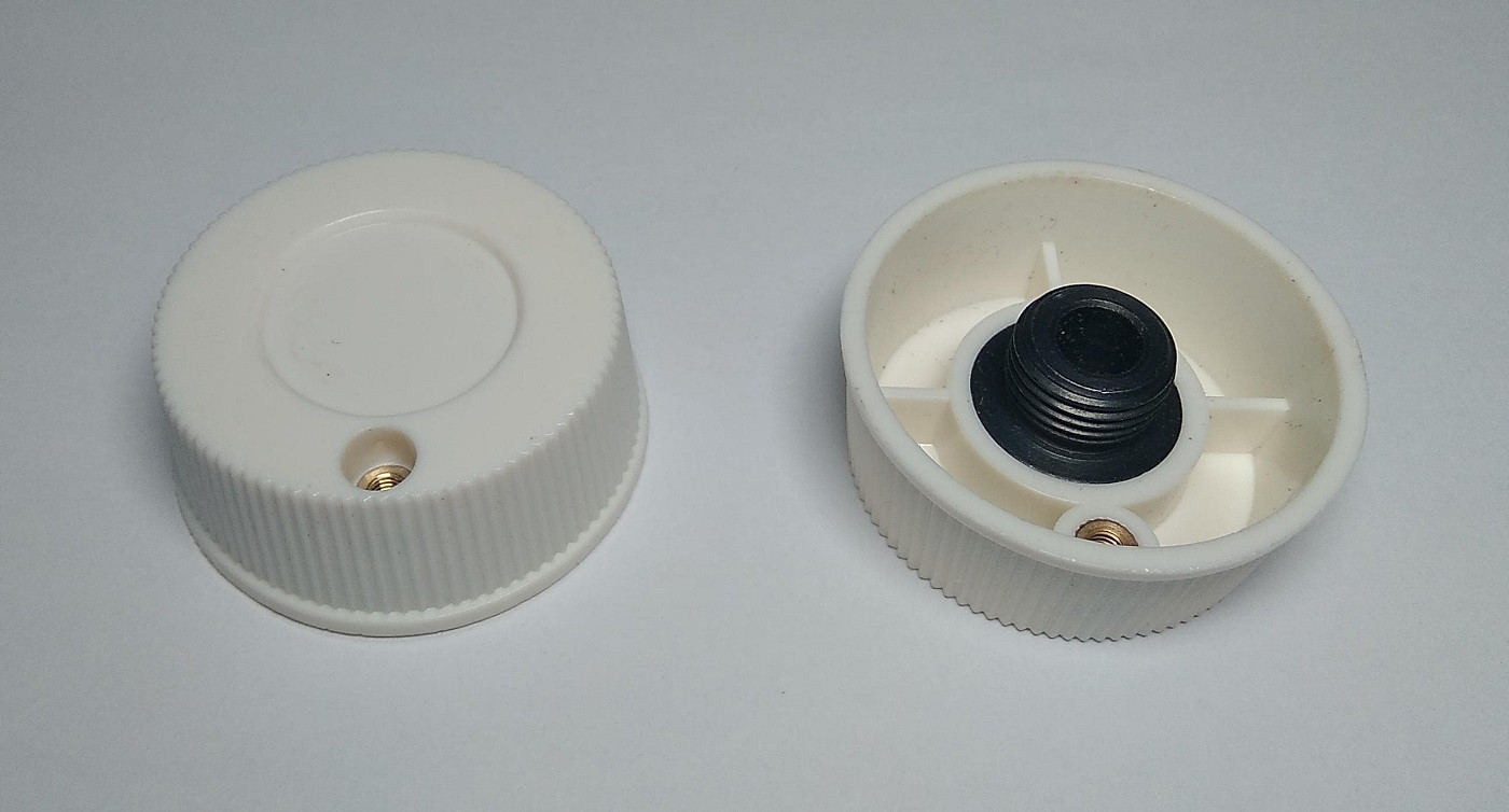 BOTON ISOLADOR DEL VOLANTE SINGER 875
