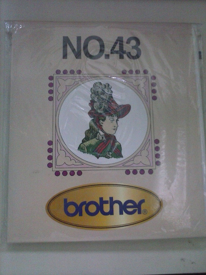 TARJETA DE BORDADO Nº 43