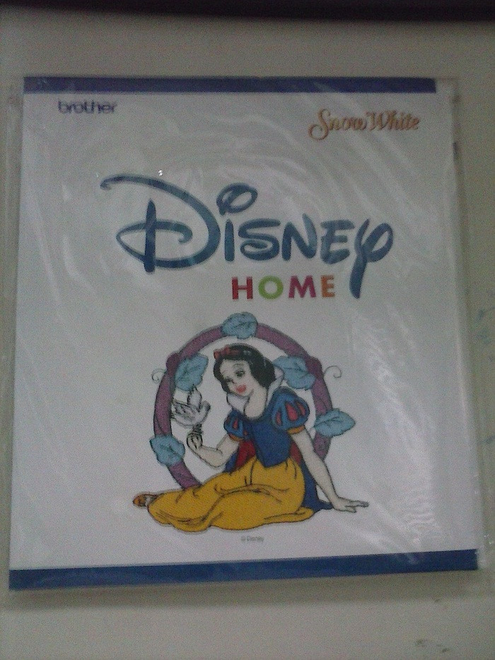 TARJETA DE BORDADO SNOW WHITE (DISNEY)