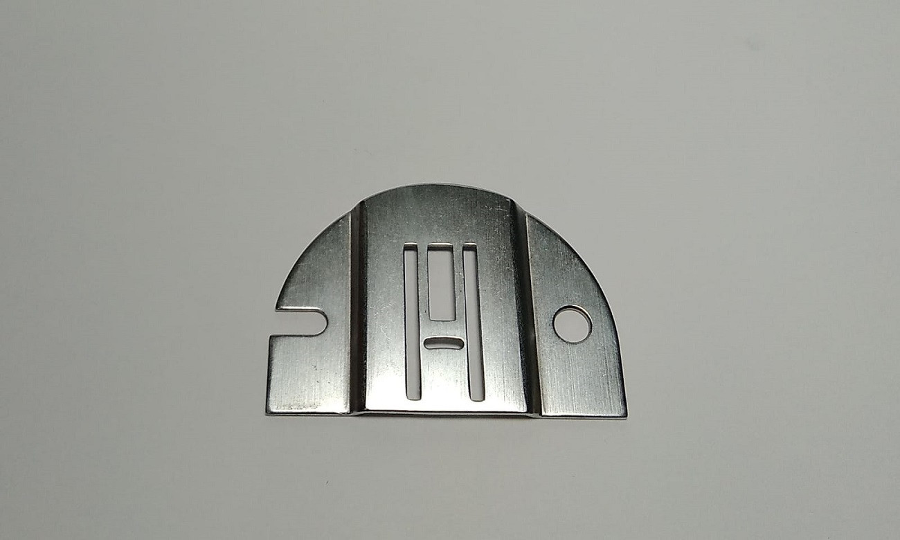 CHAPA DIENTE 4MM SINGER 875 (P/ ANULAR DIENTE)