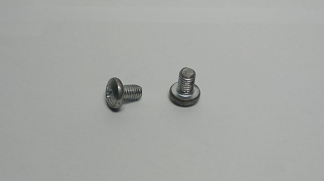 TORNILLO DEL SOPORTE PRENSATELA CORTADORA GEM70M