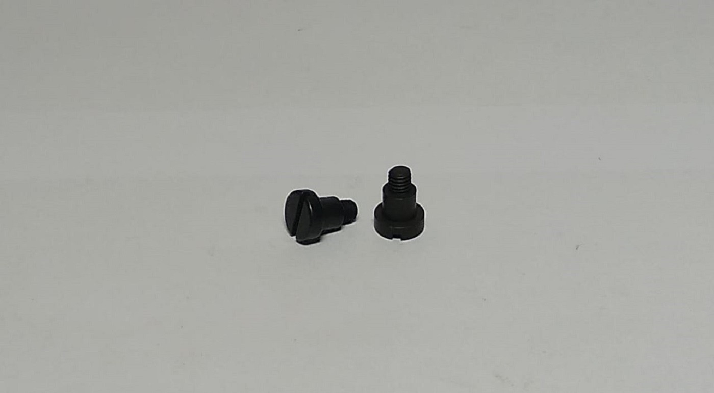 TORNILLO SUJ. DEL GUIA HILO DEL COLLAR DE AGUJA GEM500B-01