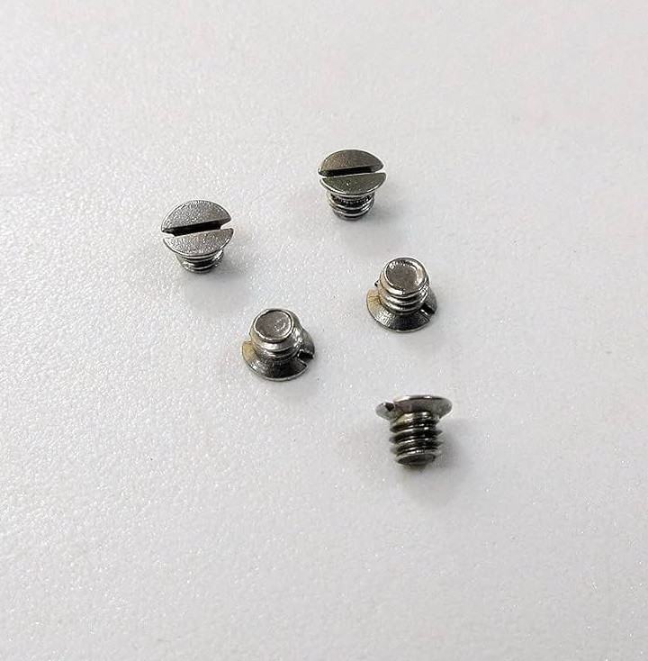 TORNILLO DE CHAPA AGUJA ATRACADORA MECANICA JUKI LK-1850
