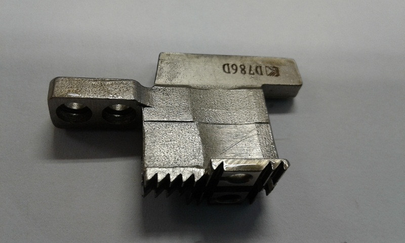DIENTE (1/4 ; PESADO) DOBLE AGUJA ELECT. PESADO SIRUBA T828-42-064HL/C