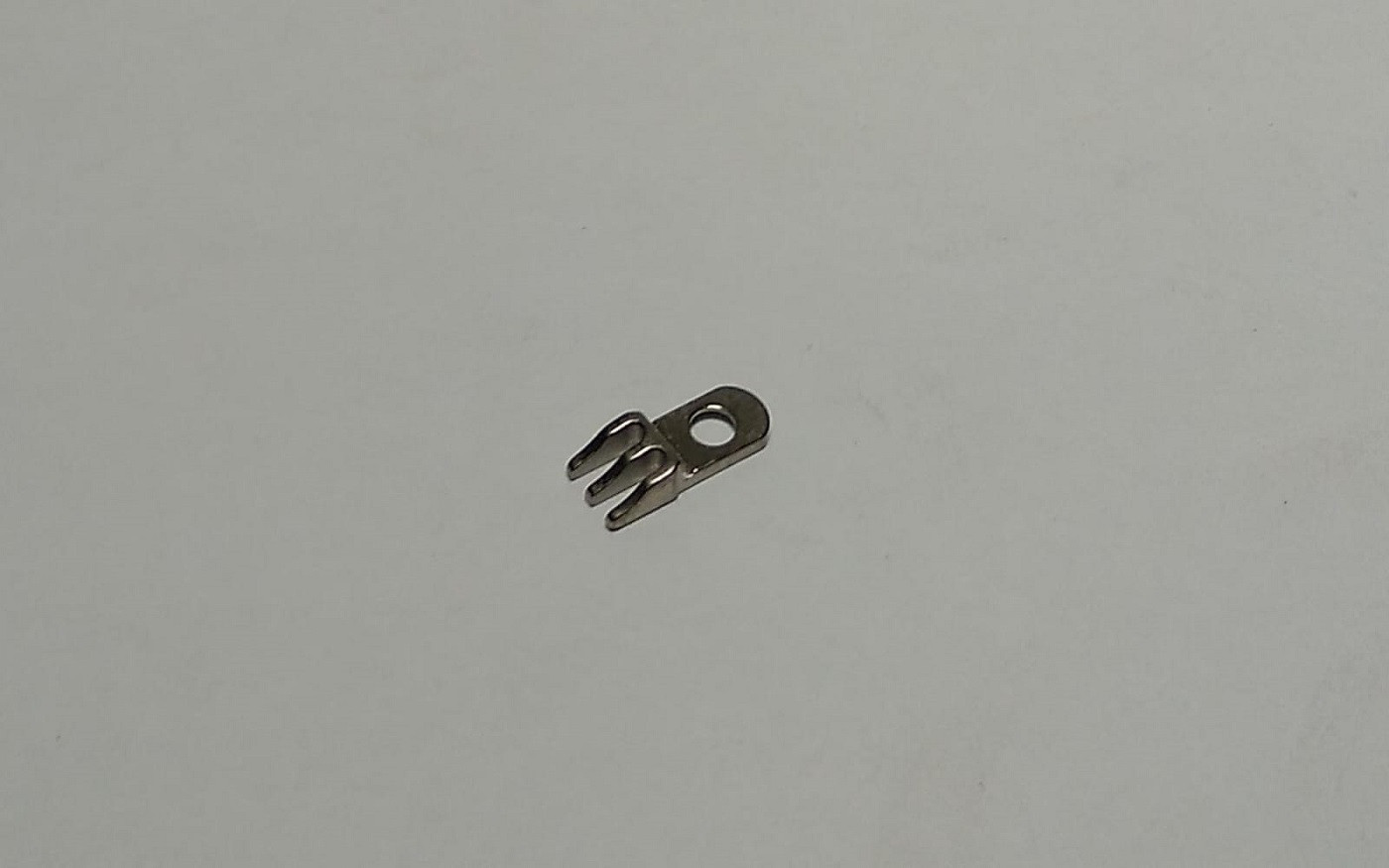 UÑETA DE CHAPA DIENTE (6.0MM) FLATSEAMER SIRUBA D007R-460-02