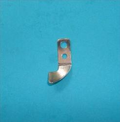 CHAPITA (DERECHO) SOPORTE BRAZO AGARRE DE BOTON BOTONERA JUKI MB373