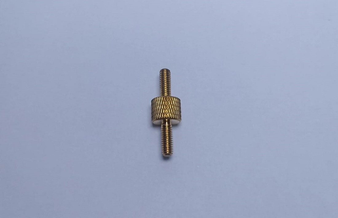 TORNILLO SUJ. DEL BASTIDOR BORDADORA RICOMA CHT