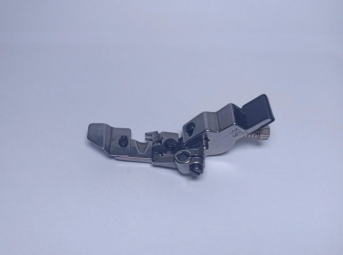 PRENSATELA (PARA AÑADIR GOMA - 3/8 PULG.) OVERLOCK INDUSTRIAL