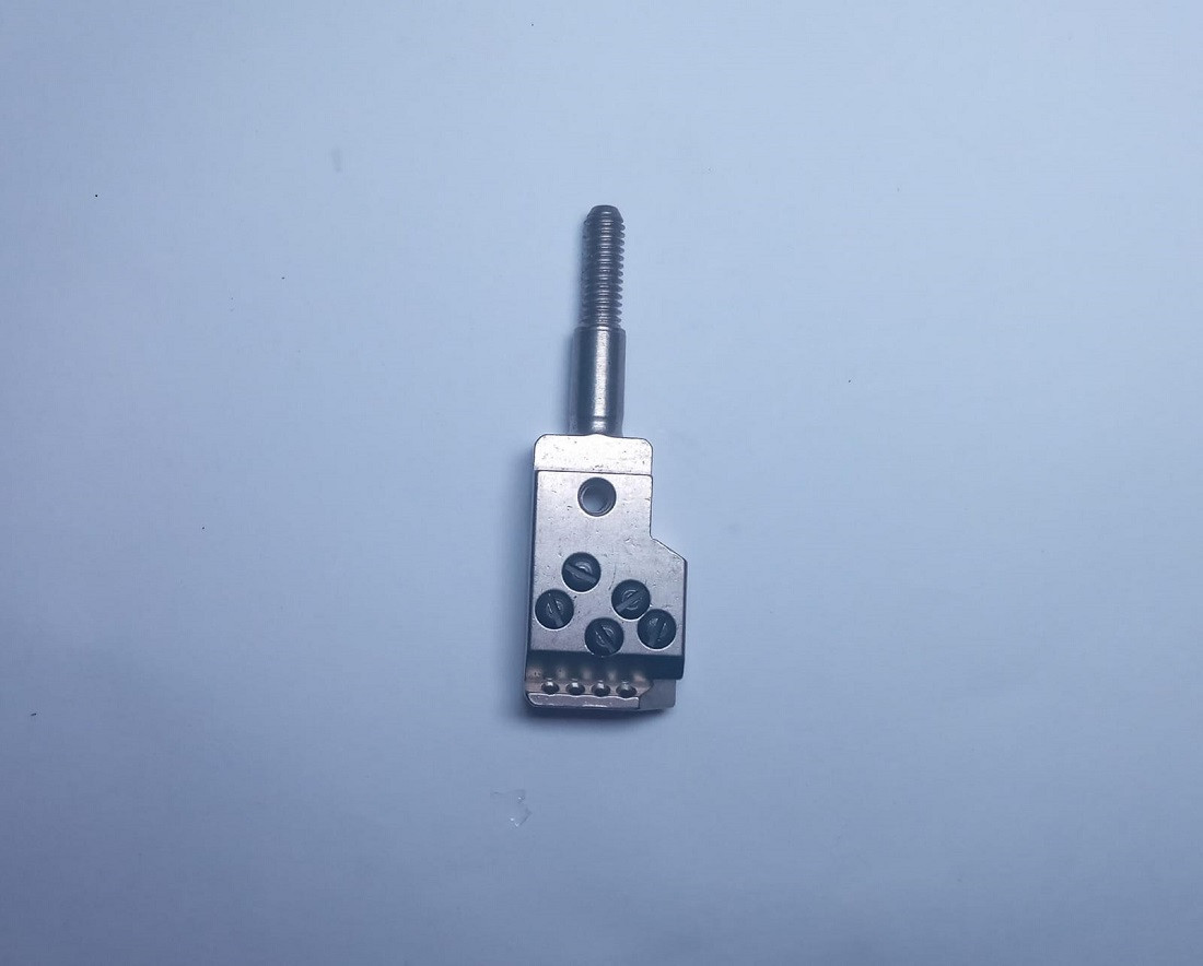 COLLAR DE AGUJA (6.0MM) FLATSEAMER SIRUBA D007SX-460-02