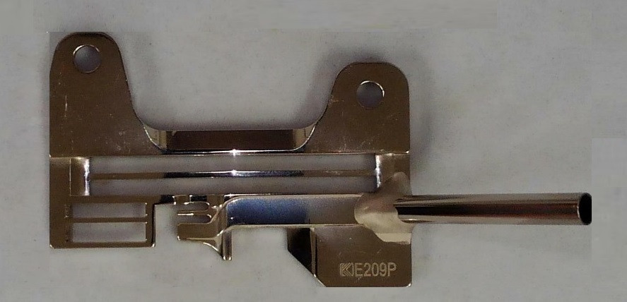 CHAPA DIENTE OVERLOCK SIRUBA 747LD-514M-3-24/ECA/BKT