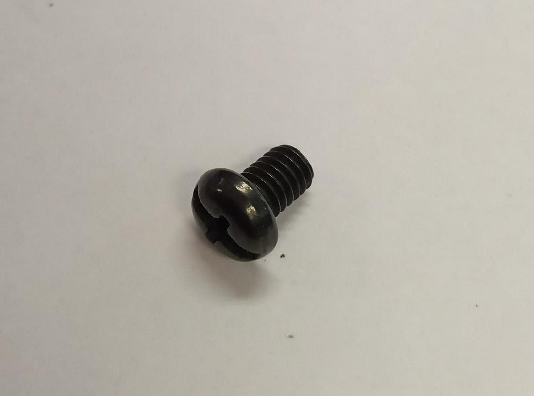 TORNILLO SUJ. DE DEL SOPORTE DEL DOBLADILLADOR COLLARETA PEGASUS W500-02