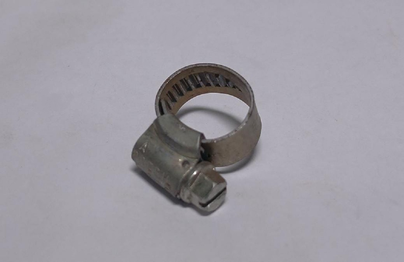 ABRAZADERA (13MM) COMUN PARA MANGUERA