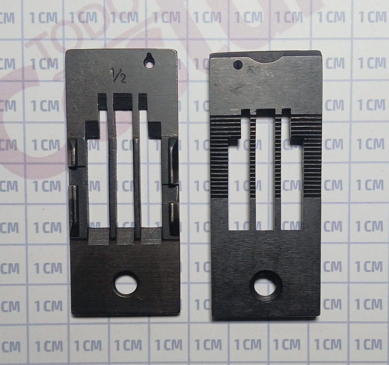 CHAPA DIENTE (1/2) DOBLE AGUJA ELECTRONICA SIRUBA T828-42-127HL/C
