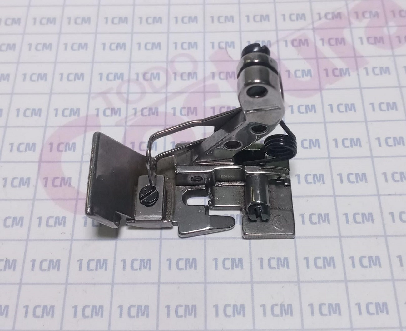 PRENSATELA OVERLOCK SIRUBA 757K-516H4-35/GA