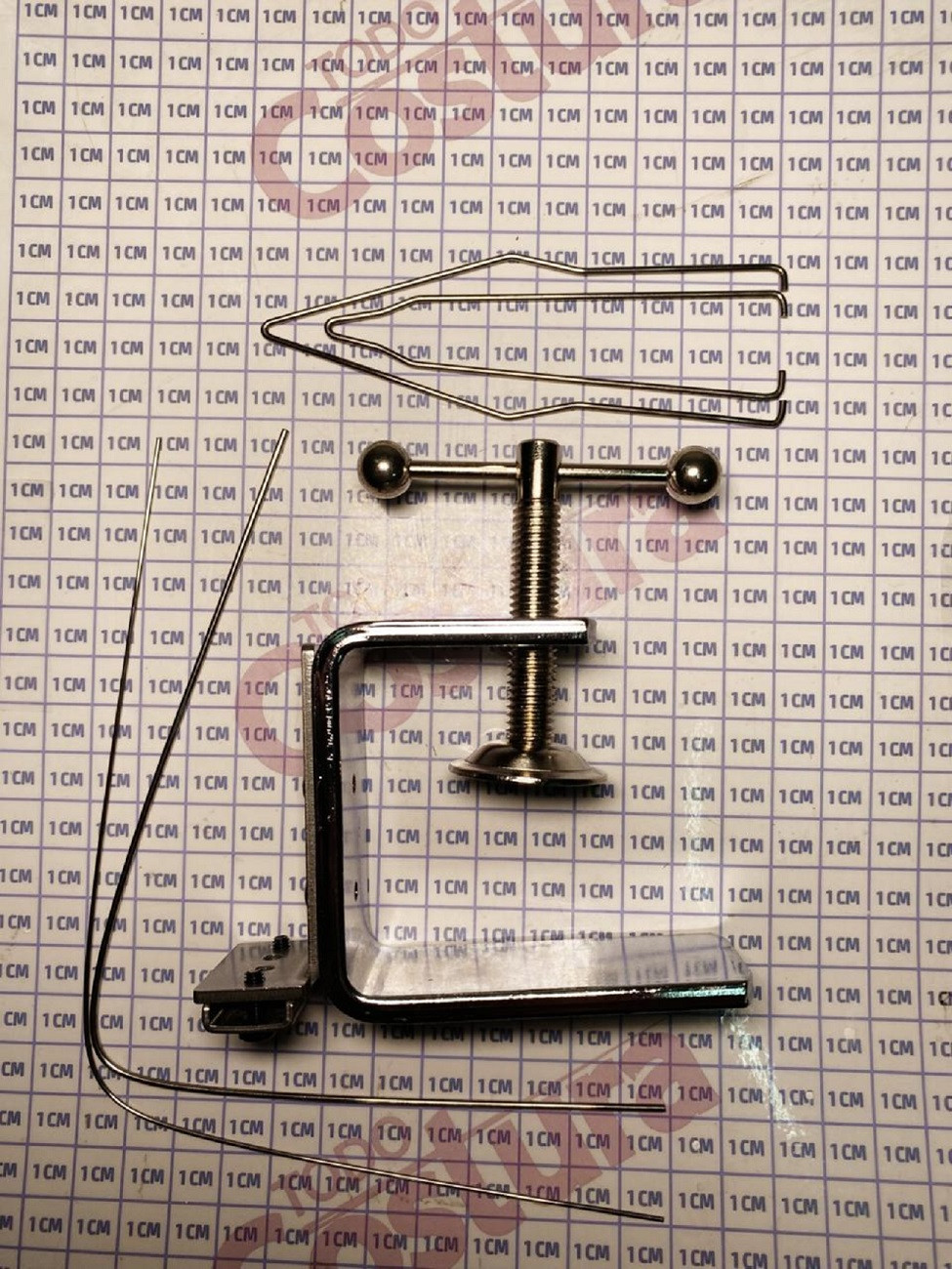 BOTONADOR DE MESA PARA REMERAS / CAMISAS